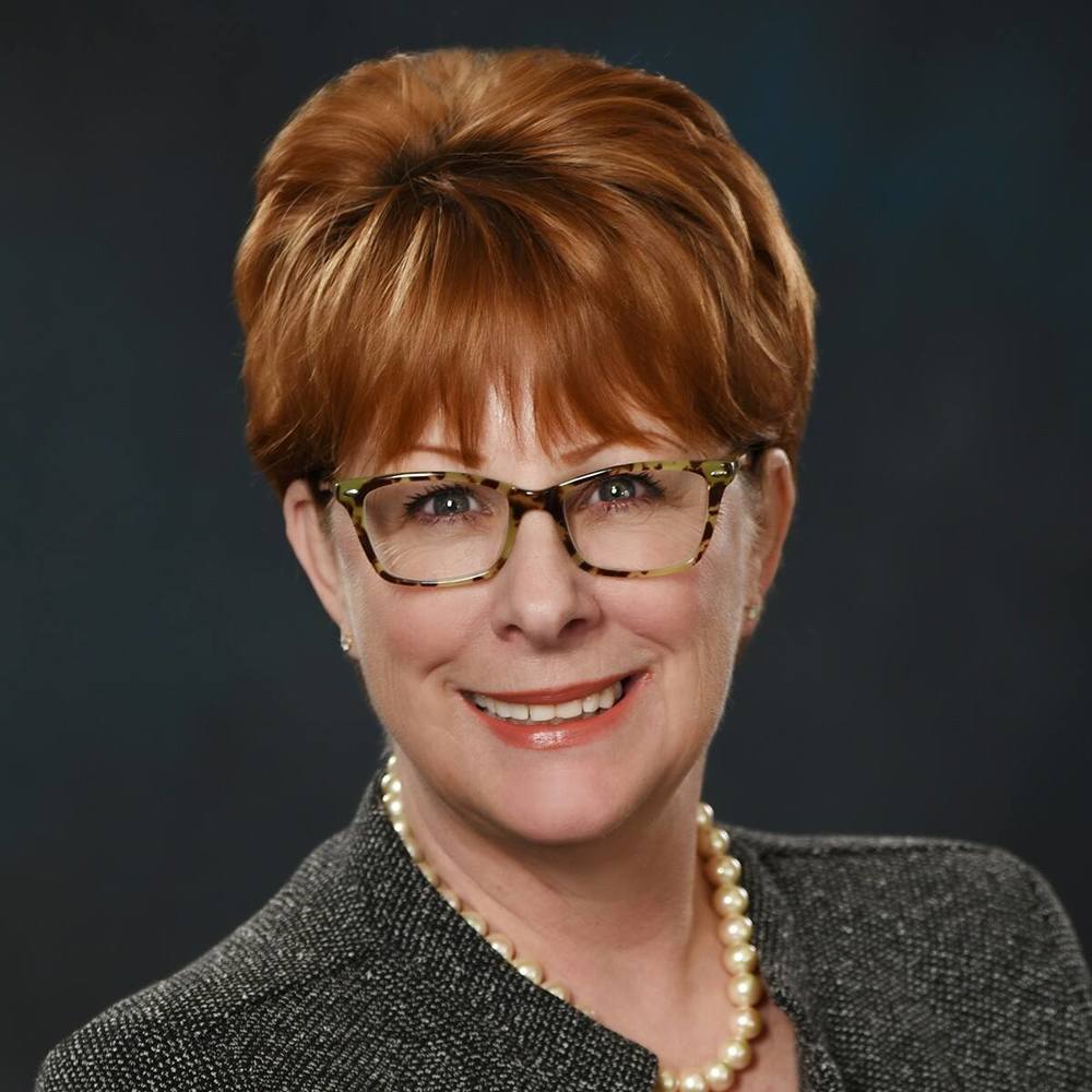 Meet your Posher, Leslie